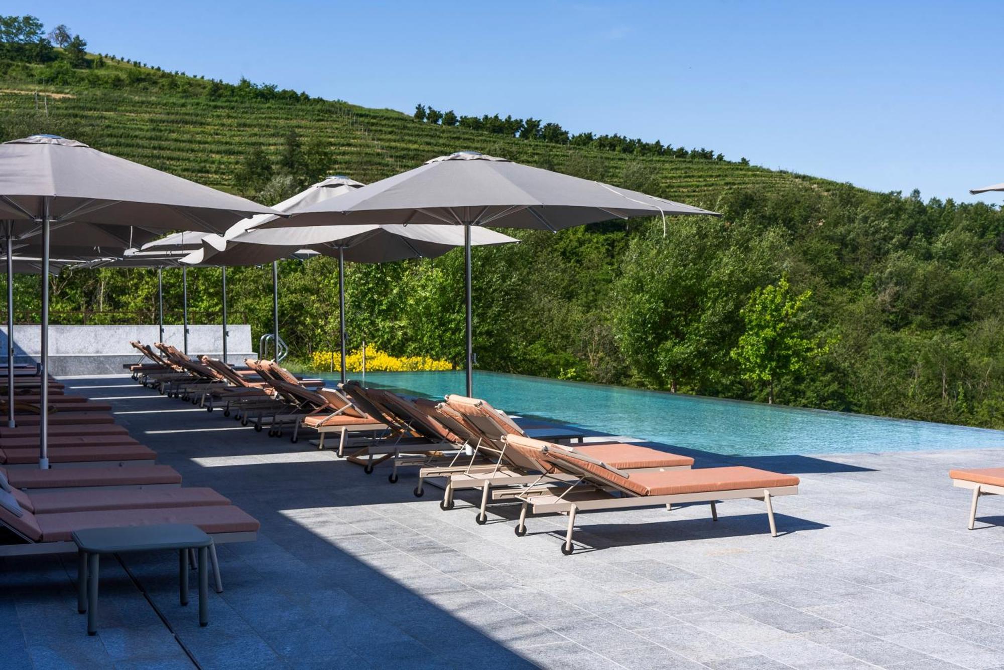 Casa Di Langa Hotell Cerretto Langhe Eksteriør bilde